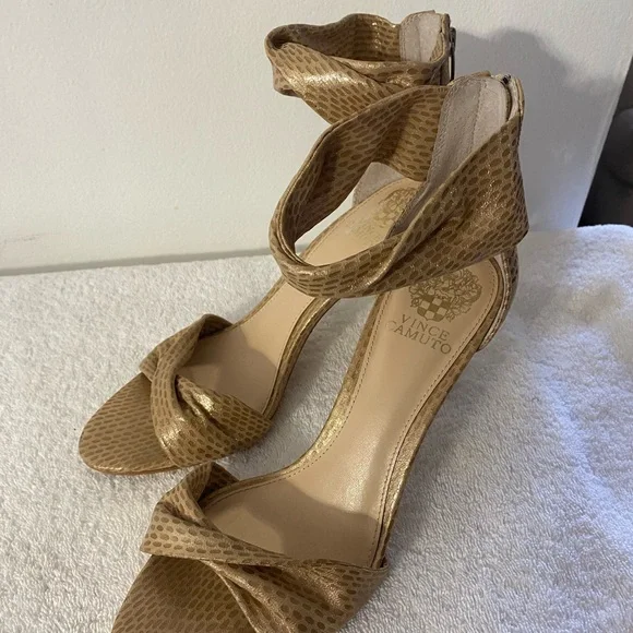 Vince Camuto Ankle Strap Open Toe Heel - Picture 7 of 7